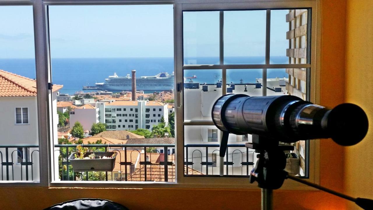 Top Floor With Balcony In Funchal Bagian luar foto