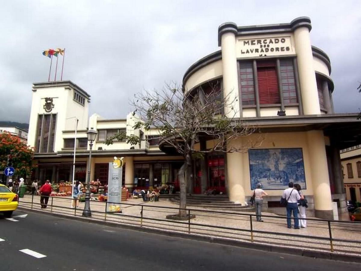 Top Floor With Balcony In Funchal Bagian luar foto
